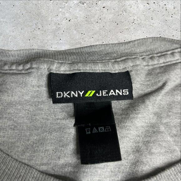 Dnky Y2k Graphic Tee‎ Size XL - Picture 4 of 7